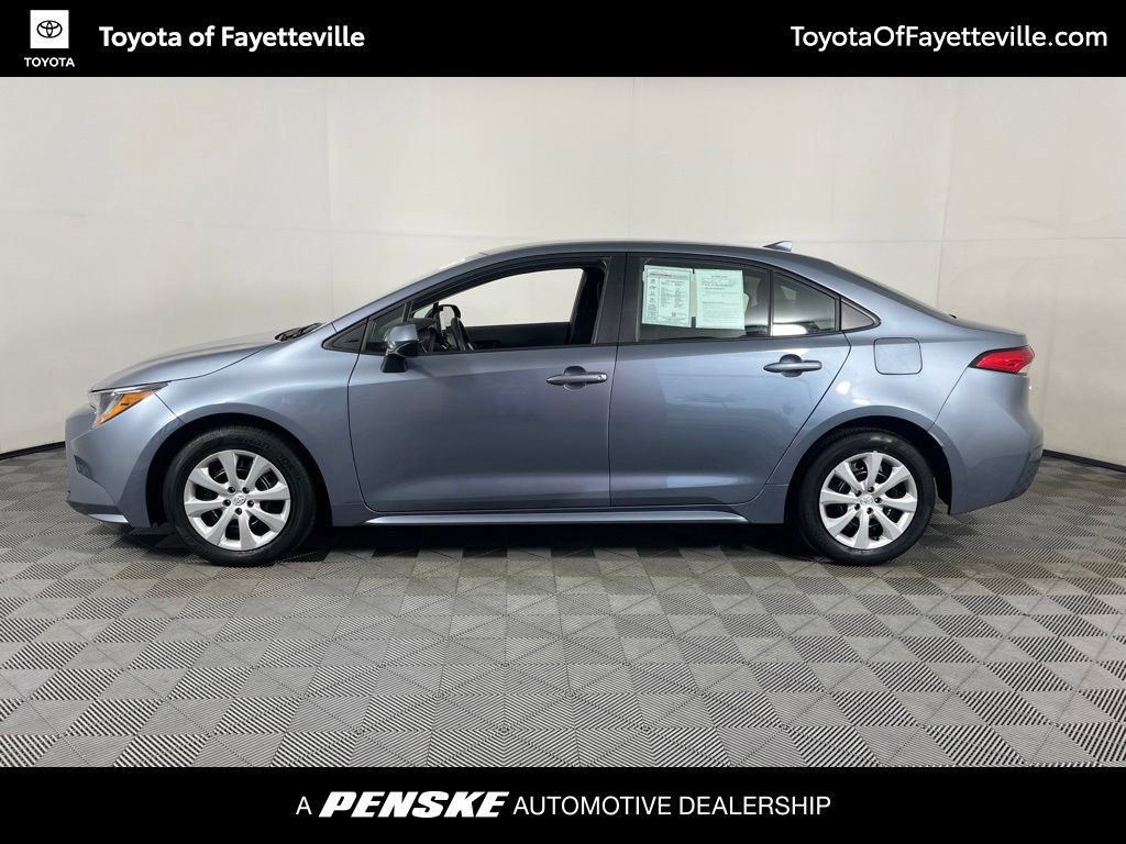 Certified 2025 Toyota Corolla LE FWD image 14