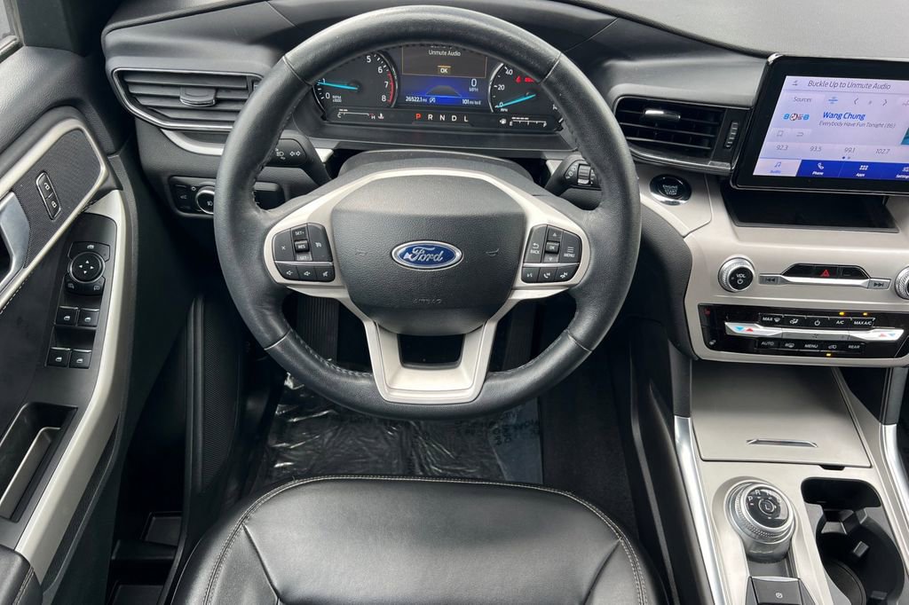 Certified 2024 Ford Explorer XLT w/ Equipment Group 202A image 16