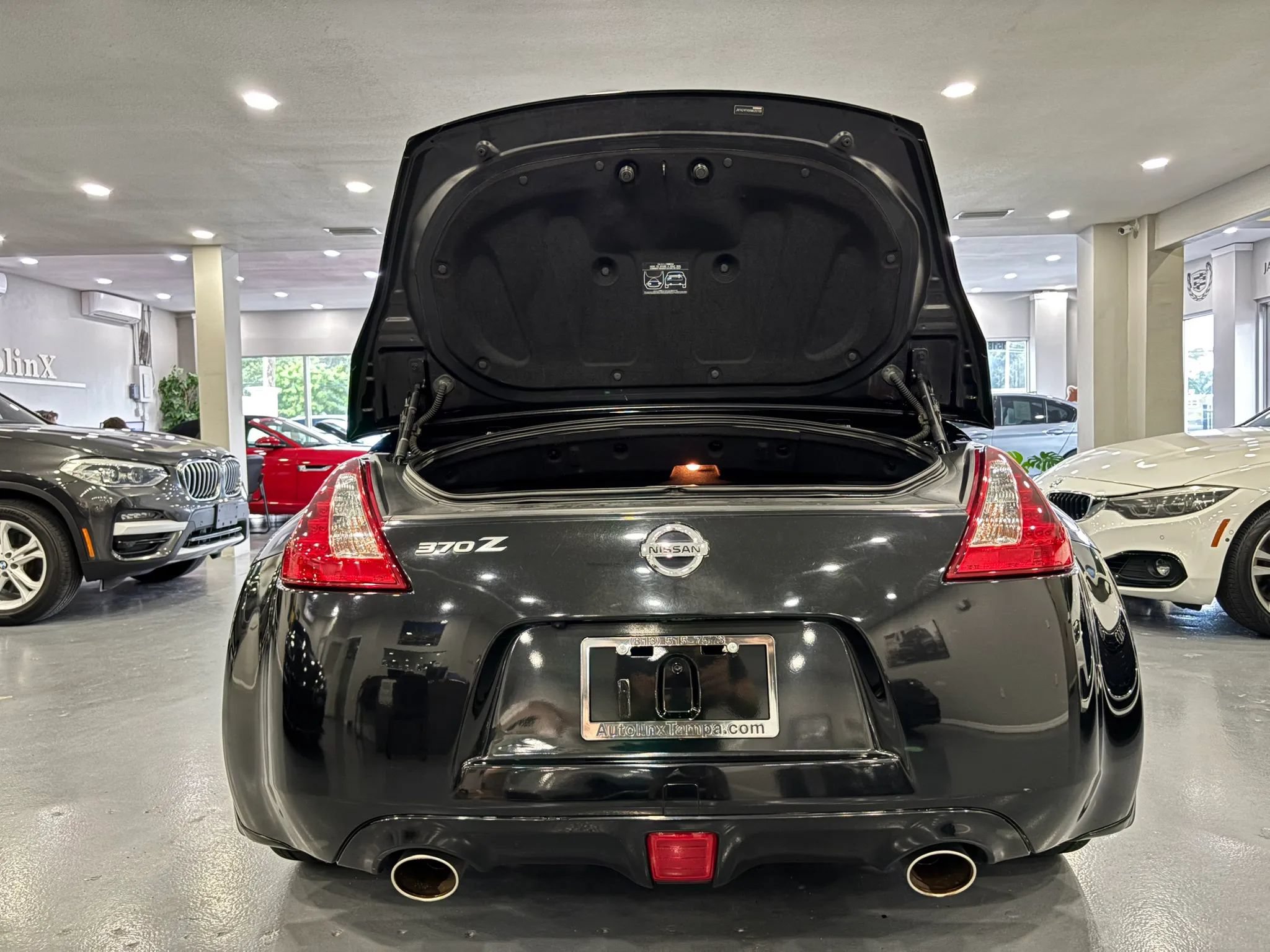 Used 2019 Nissan 370Z Touring RWD image 30