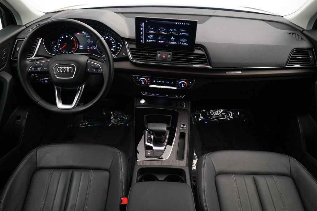 Used 2023 Audi Q5 2.0T Premium w/ Convenience Package AWD/4WD image 8