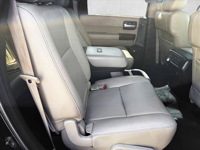 Used 2013 Toyota Sequoia Platinum AWD/4WD image 20