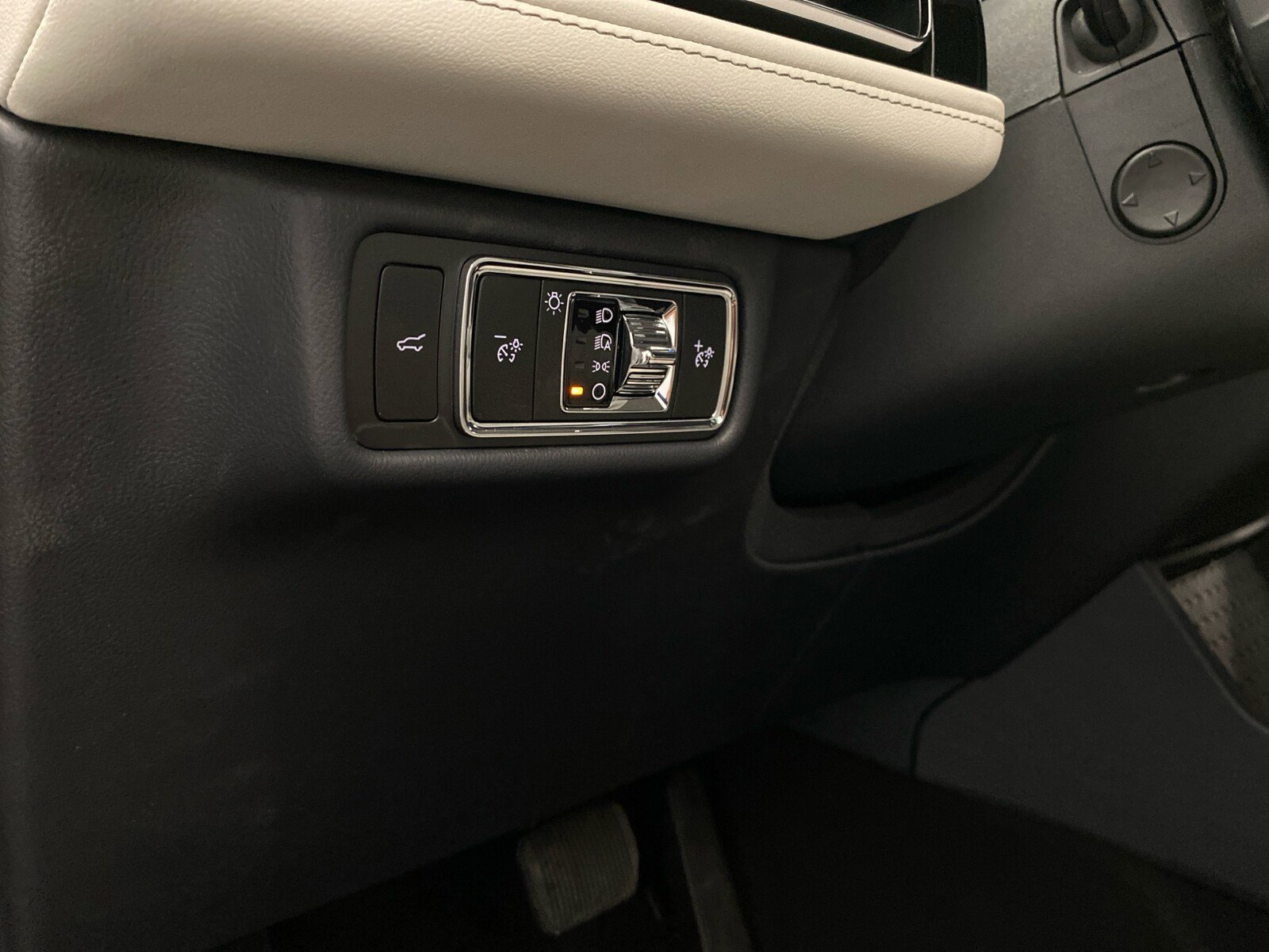 New 2026 Lincoln Aviator Reserve AWD/4WD image 46
