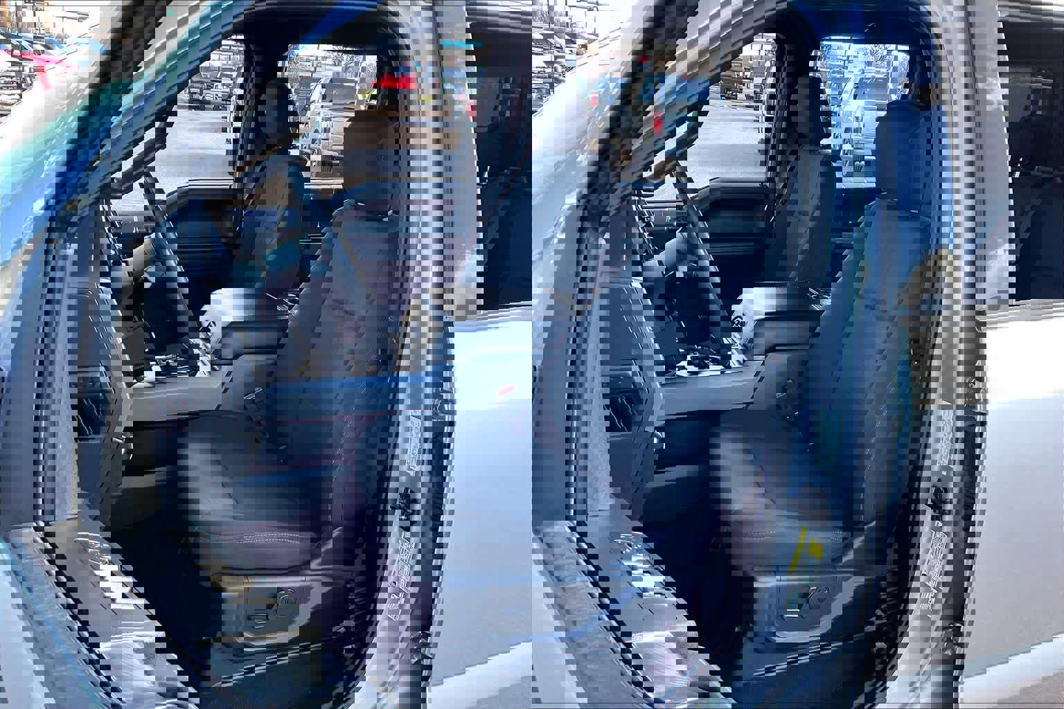 Used 2020 Ford F150 XLT w/ Equipment Group 302A Luxury image 7