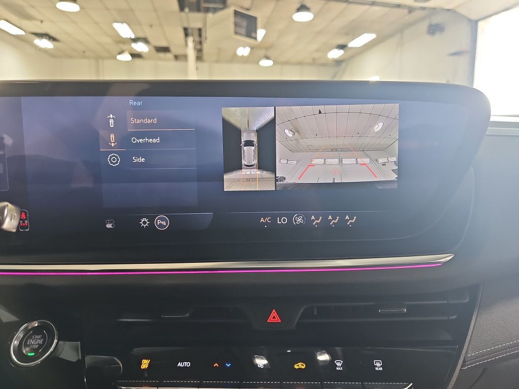 Certified 2024 Buick Envision Preferred AWD/4WD image 27