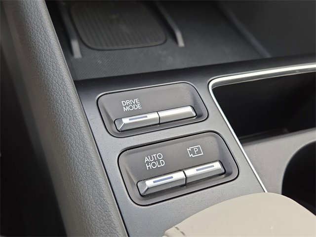 Certified 2024 Hyundai Sonata SEL w/ Convenience Package image 17