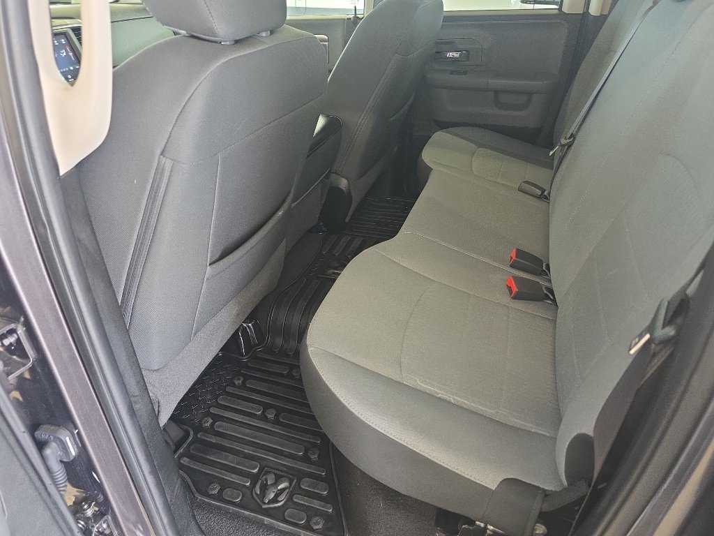 Used 2021 RAM 1500 Classic SLT w/ Trailer Tow Group AWD/4WD image 16