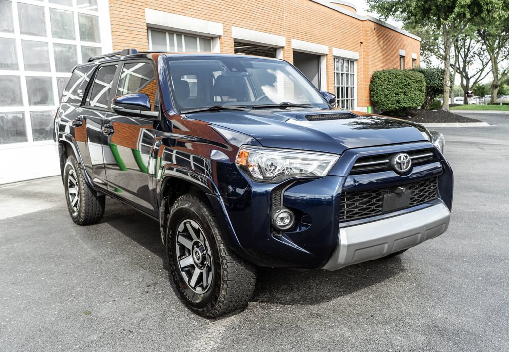 Used 2022 Toyota 4Runner TRD Off-Road Premium AWD/4WD image 6