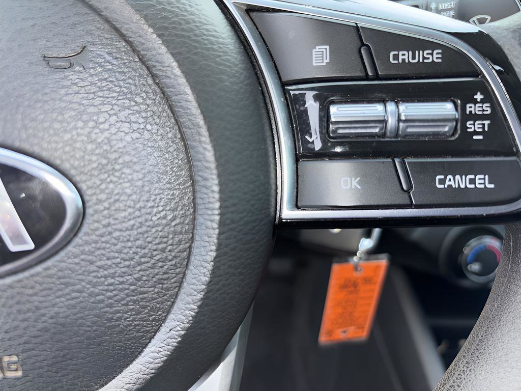 Used 2020 Kia Forte LXS image 18