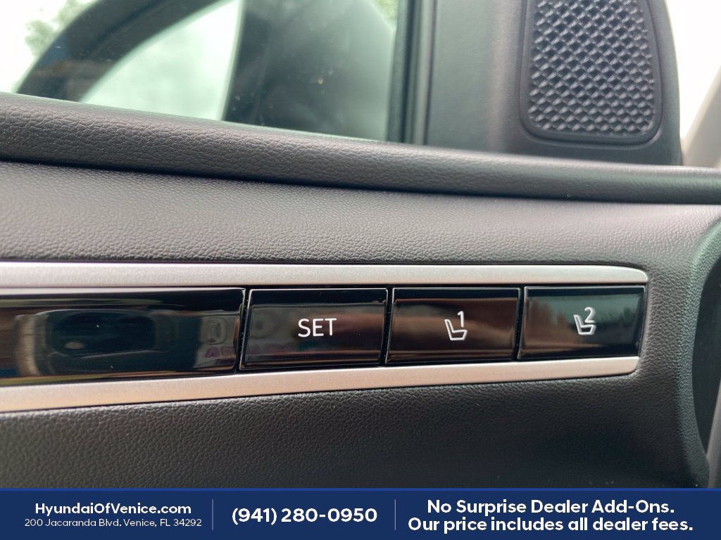 Used 2023 Hyundai Tucson Limited FWD image 10