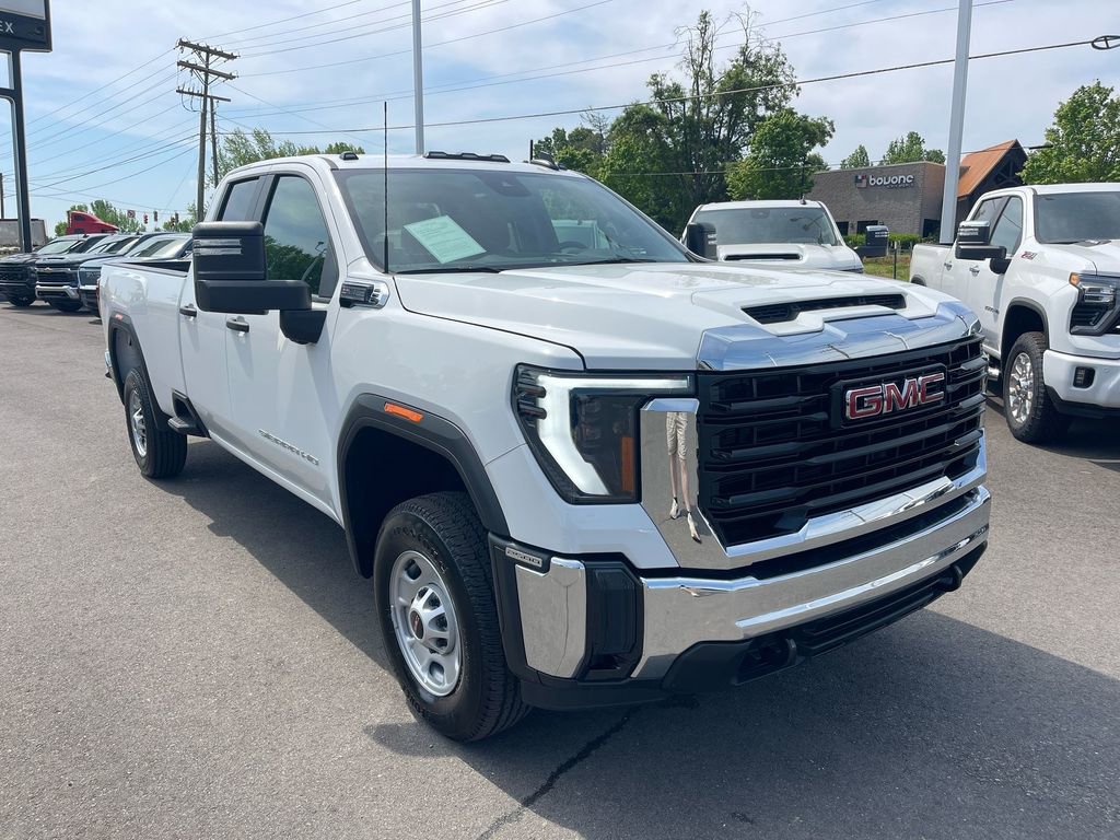 Used 2024 GMC Sierra 2500 Pro w/ Convenience Package image 7