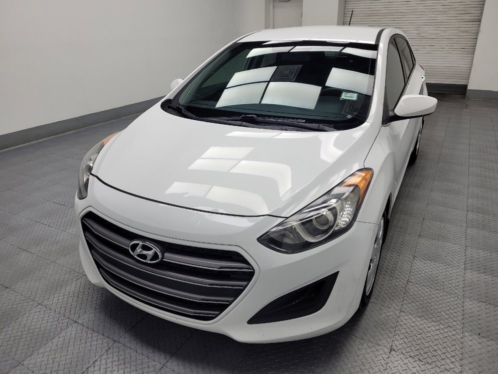 Used 2016 Hyundai Elantra GT FWD image 15