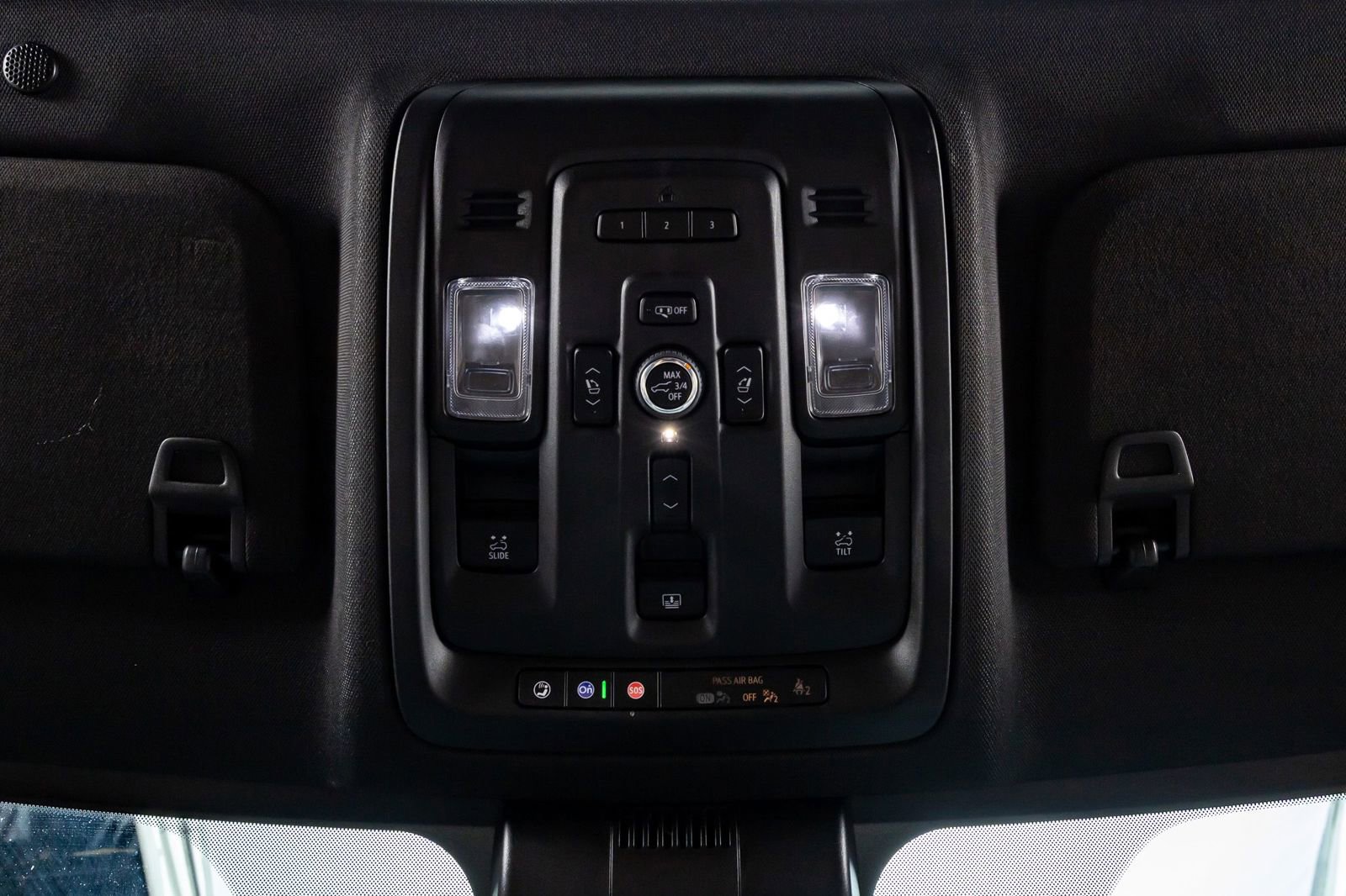 Used 2023 Chevrolet Tahoe High Country AWD/4WD image 29