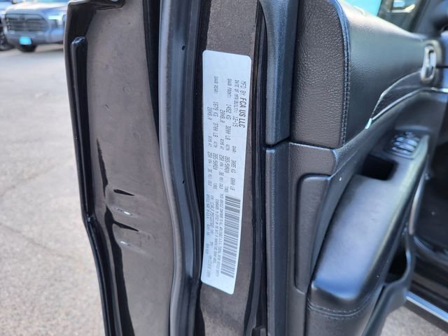 Used 2015 Jeep Grand Cherokee Summit w/ Platinum Series Group AWD/4WD image 29