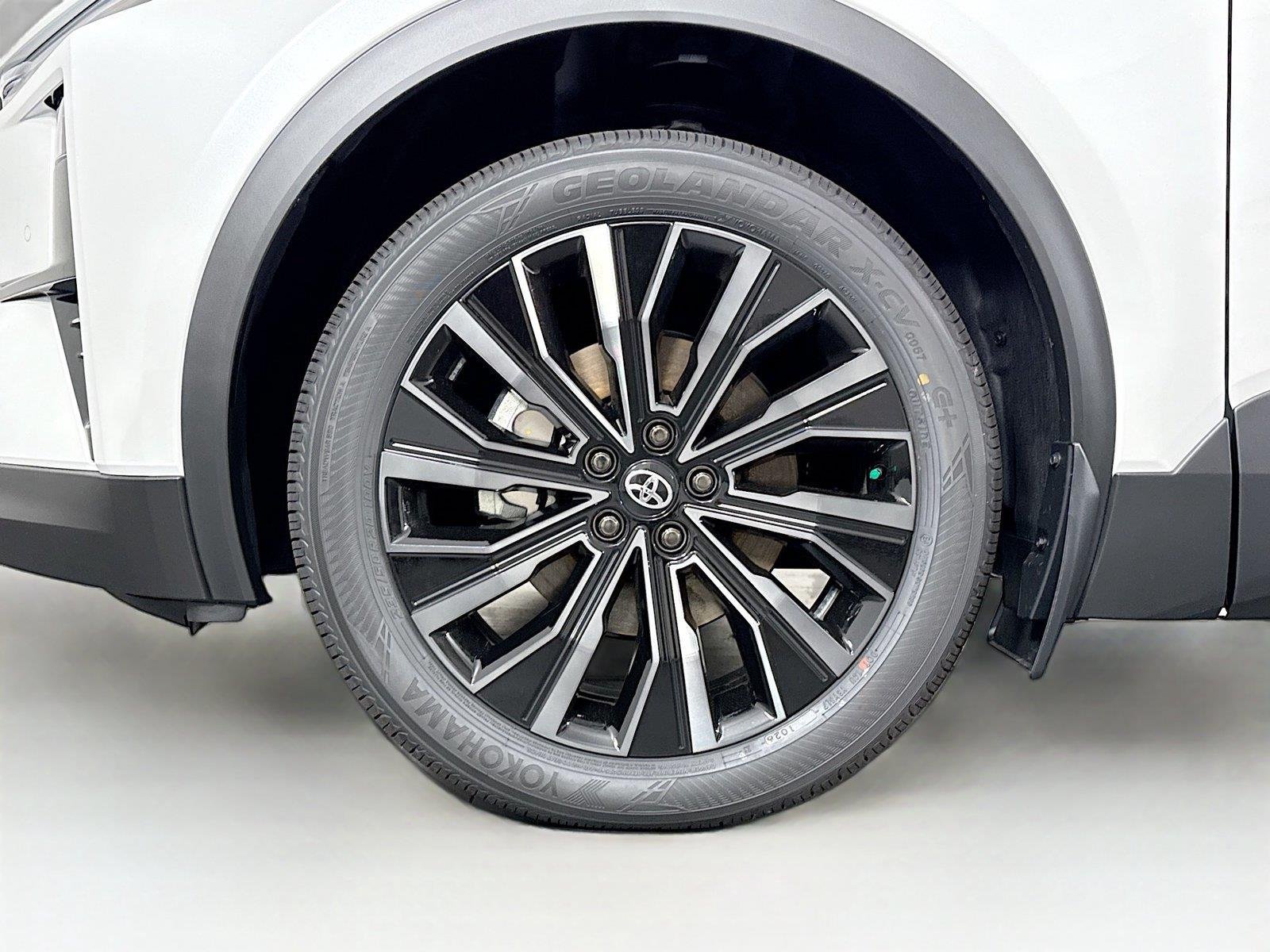 New 2026 Toyota C-HR AWD/4WD image 12