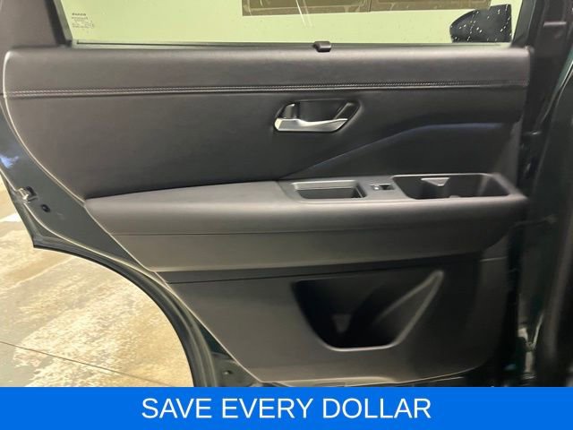 Used 2024 Nissan Pathfinder Platinum w/ Cargo Package FWD image 21