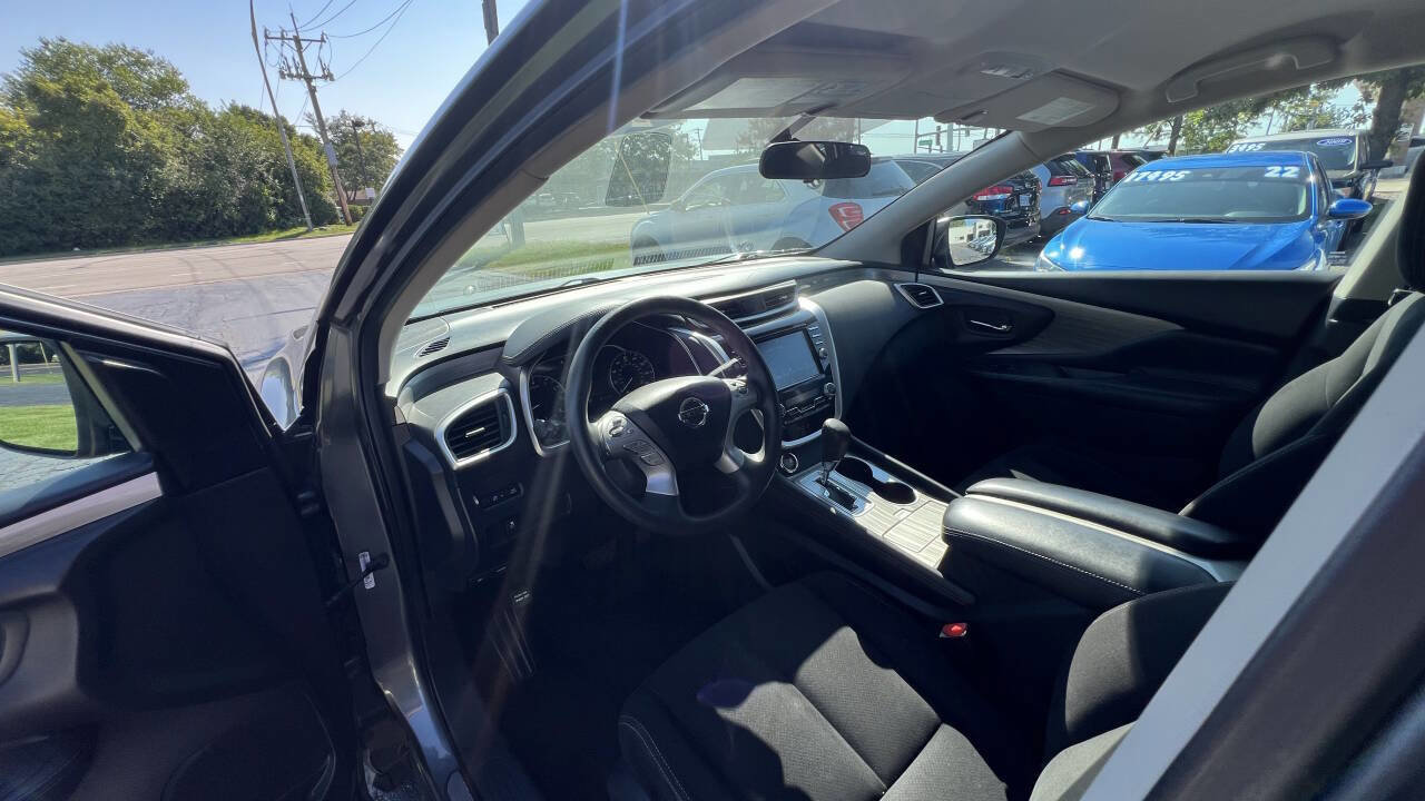 Used 2017 Nissan Murano S w/ Navigation Package image 11