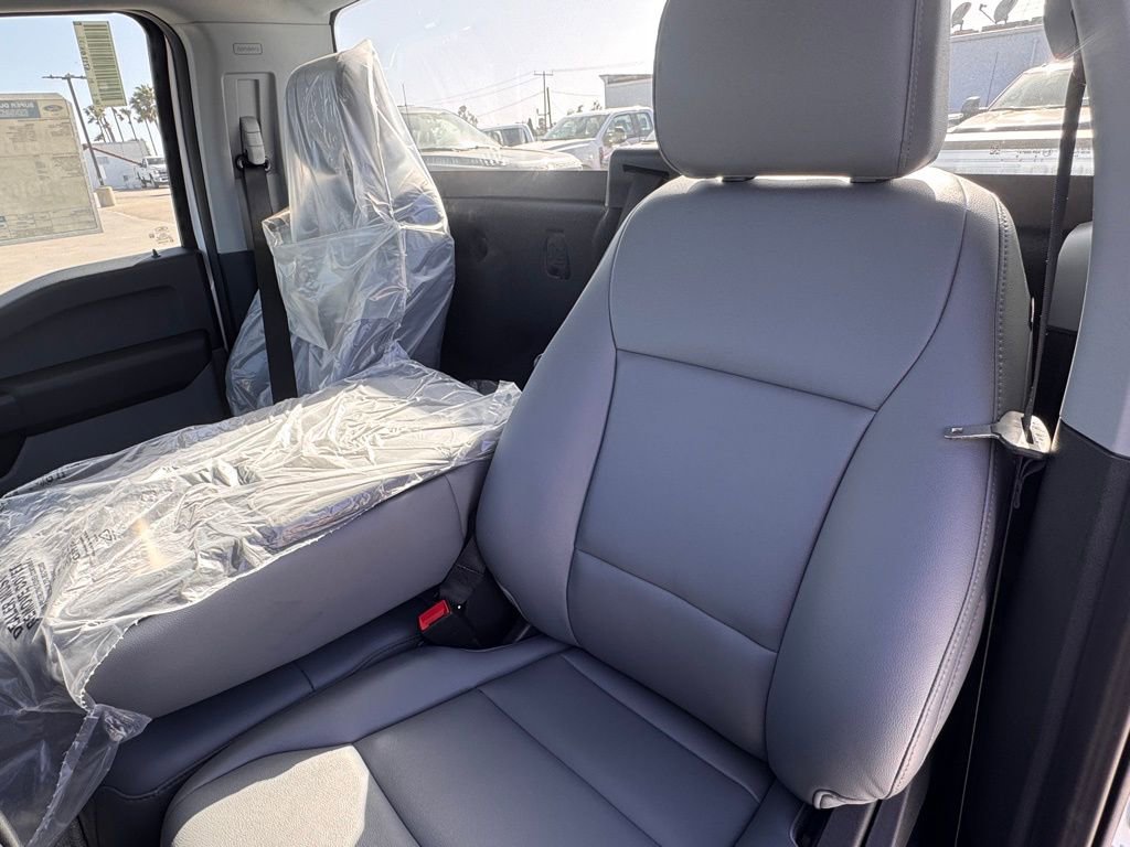 Used 2025 Ford F350 XL image 24