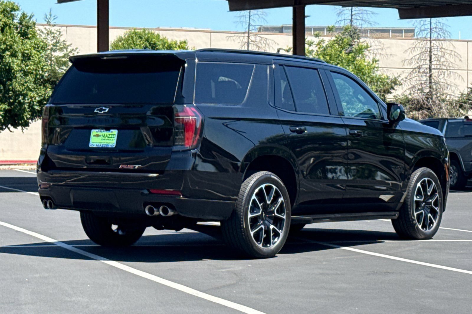 Used 2025 Chevrolet Tahoe RST AWD/4WD image 11