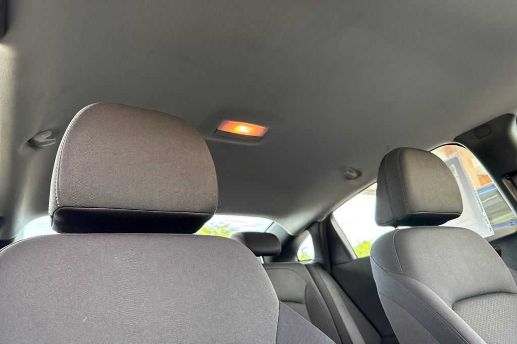 Used 2025 Chevrolet Malibu RS image 24