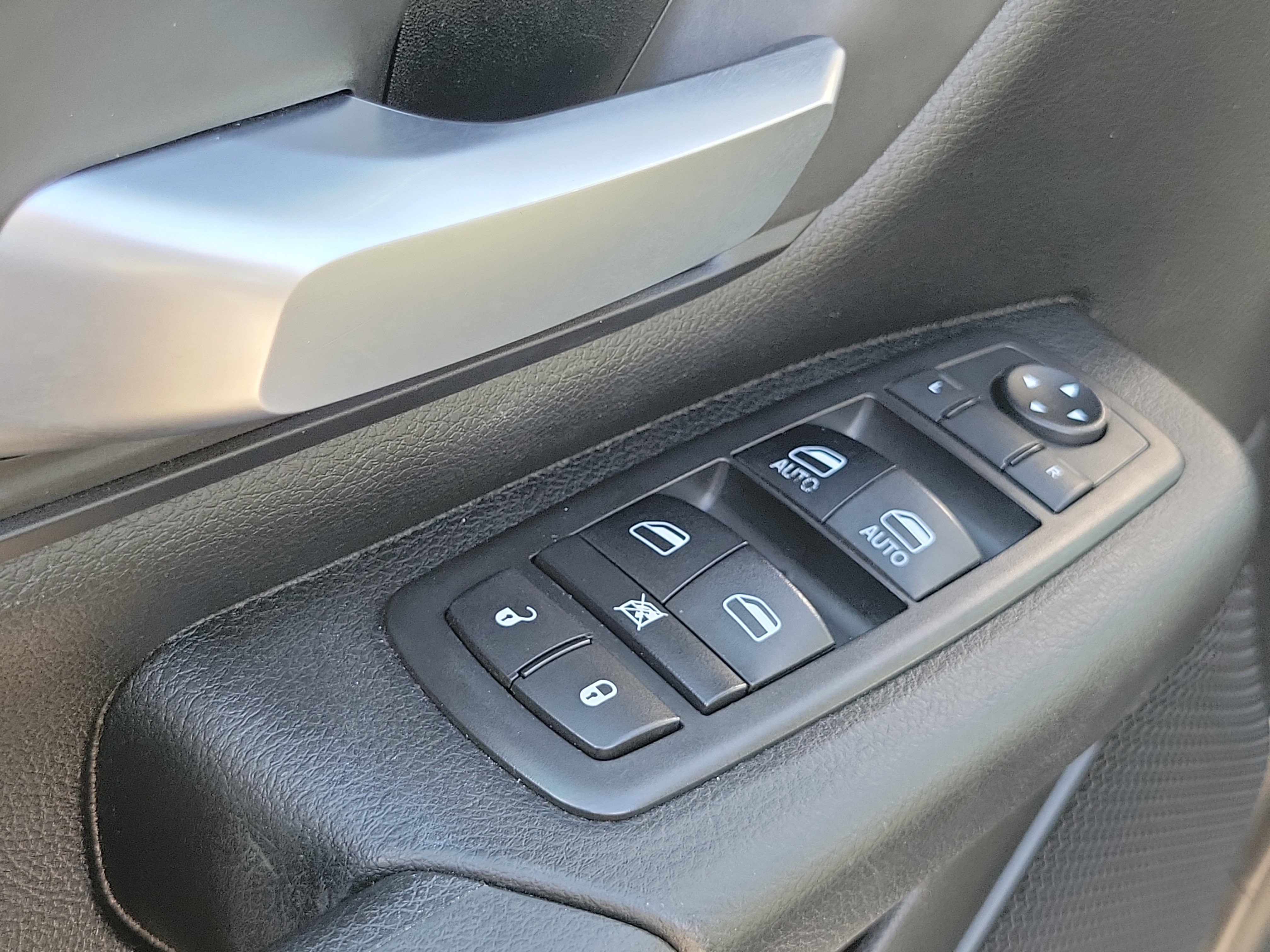 Used 2019 RAM 1500 Tradesman RWD image 25