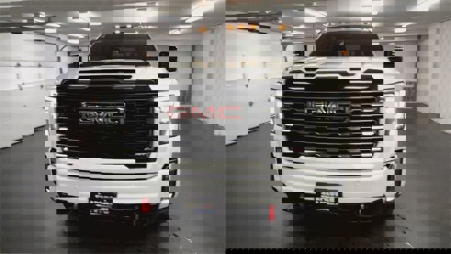 Certified 2024 GMC Sierra 2500 AT4 w/ AT4 Preferred Package image 3