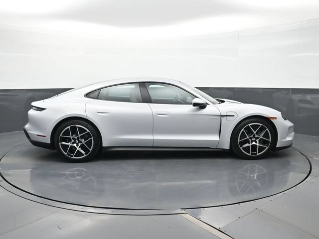 Used 2025 Porsche Taycan RWD image 25