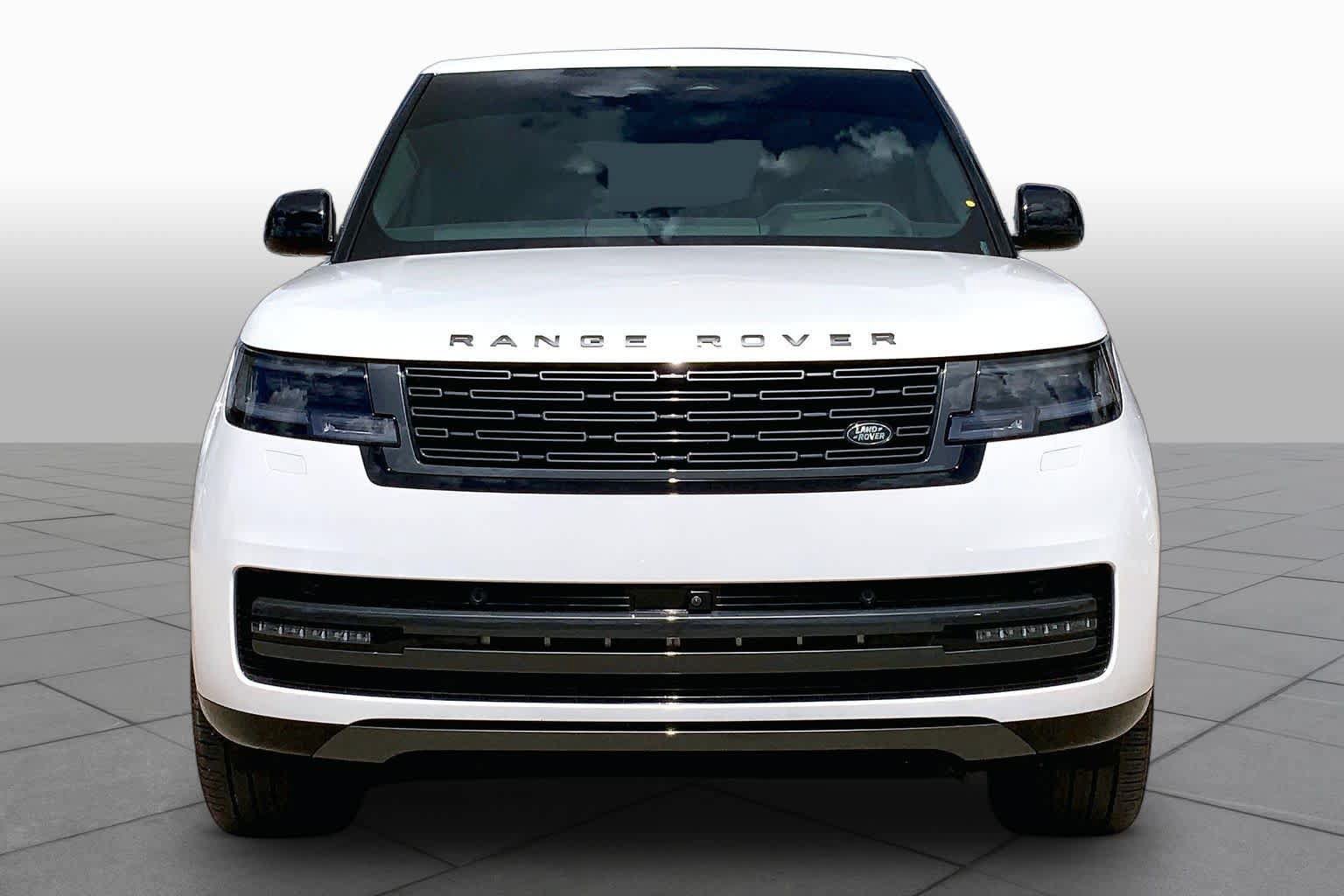 Used 2025 Land Rover Range Rover Long Wheelbase Autobiography AWD/4WD image 3