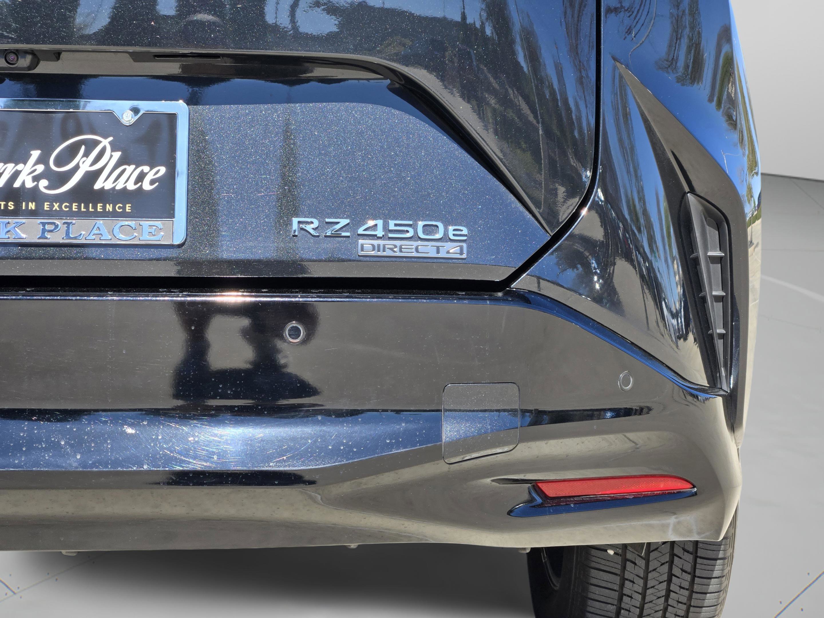 Used 2023 Lexus RZ 450e Premium w/ Accessory Package (Z1) image 18