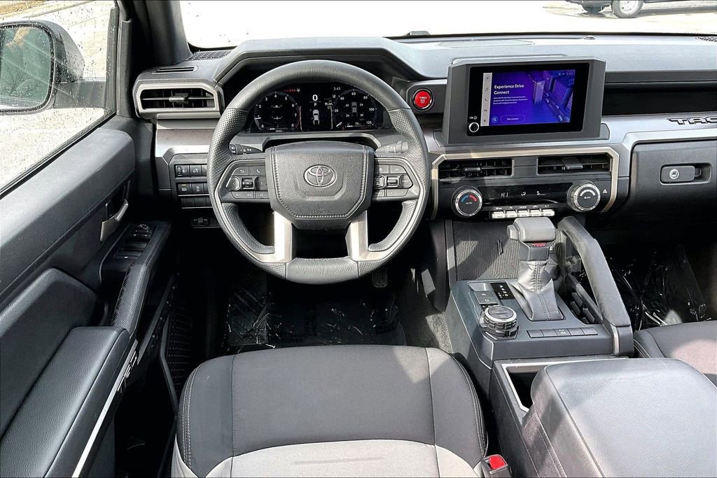 Used 2025 Toyota Tacoma TRD Off-Road image 5