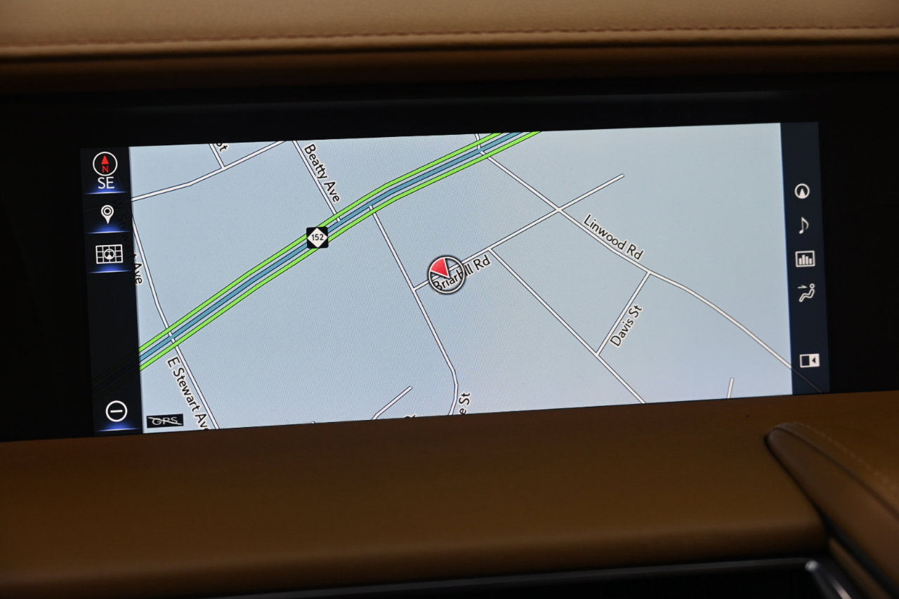 Used 2018 Lexus LC 500 Coupe w/ Touring Package image 28