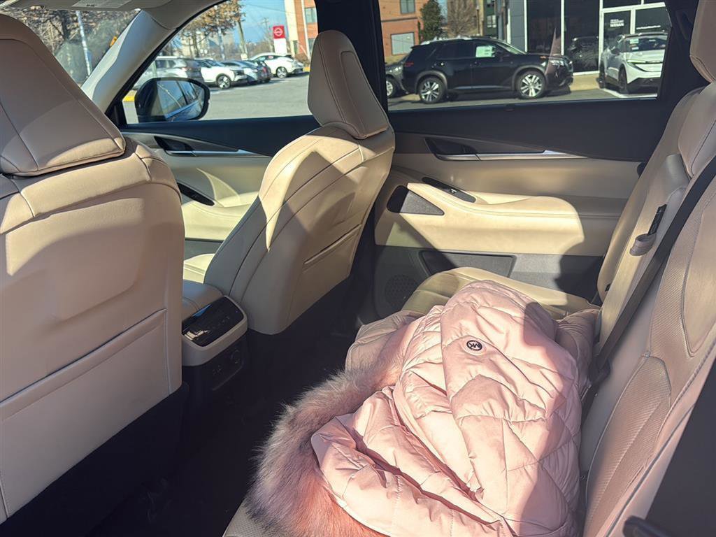 Used 2022 INFINITI QX60 Luxe w/ Cargo Package image 50