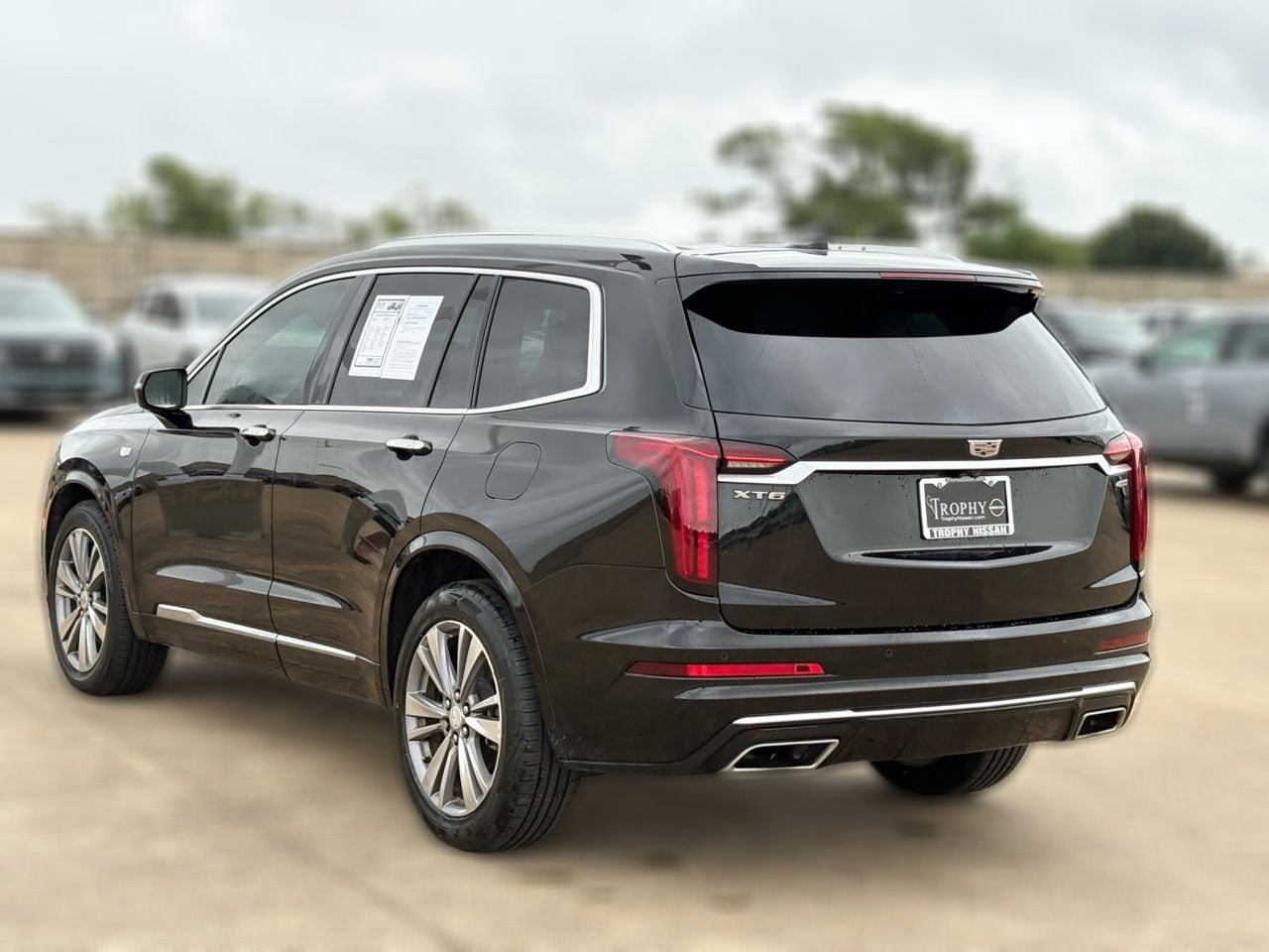 Used 2020 Cadillac XT6 Premium Luxury FWD image 8