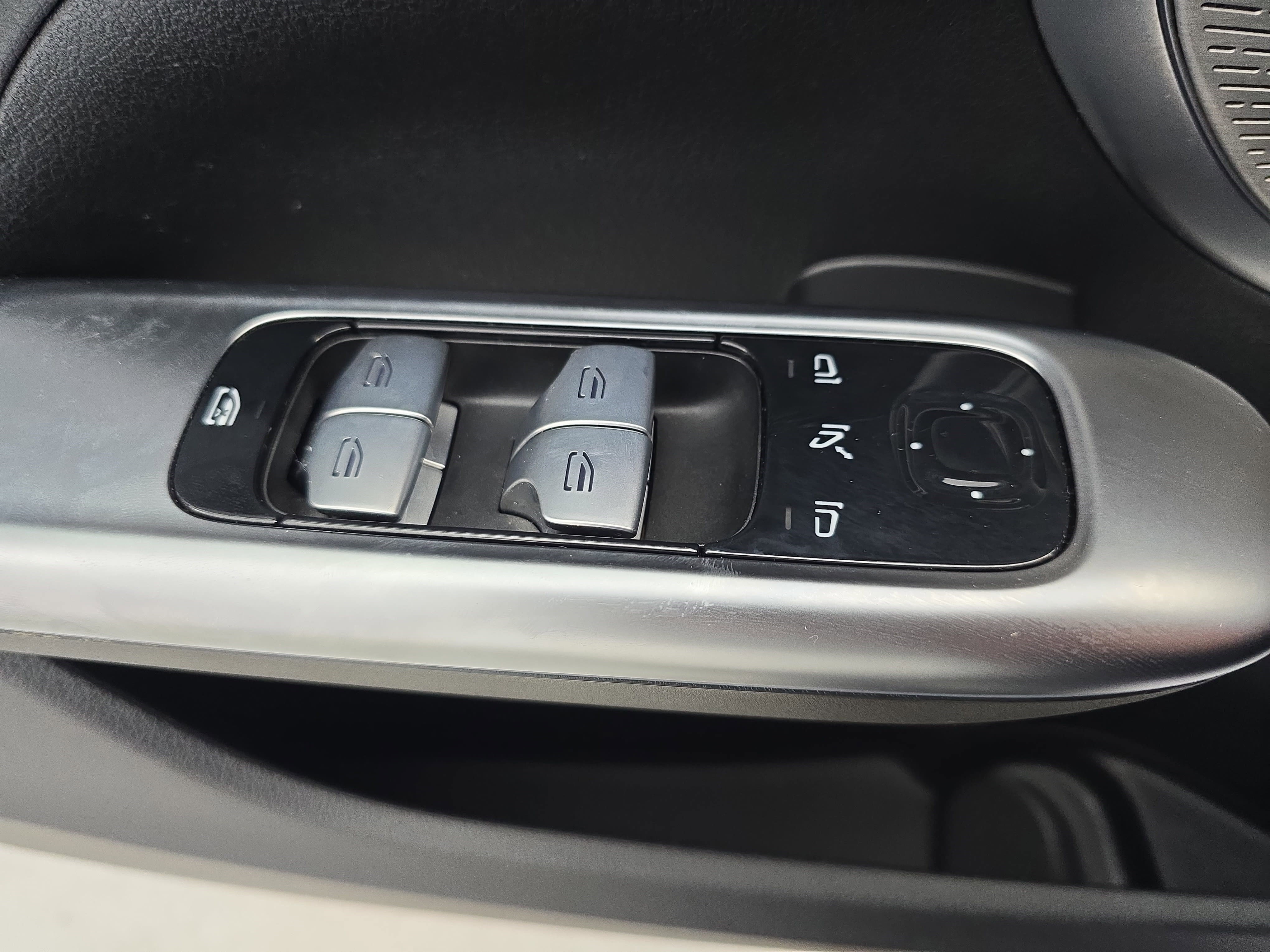 Used 2023 Mercedes-Benz C 43 AMG 4MATIC Sedan image 27