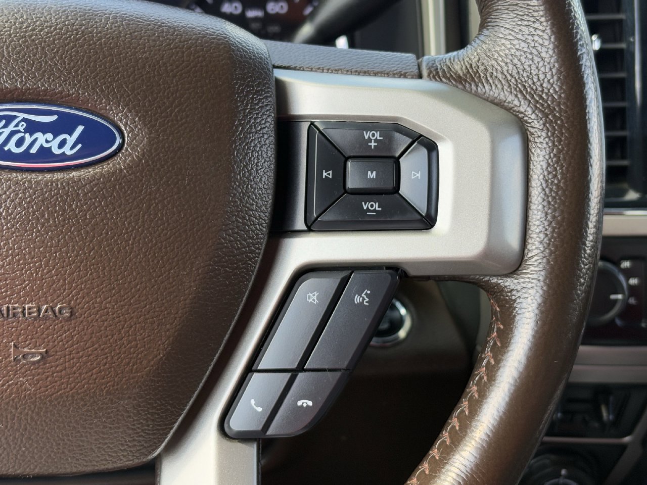 Used 2022 Ford F250 King Ranch w/ King Ranch Ultimate Package AWD/4WD image 17