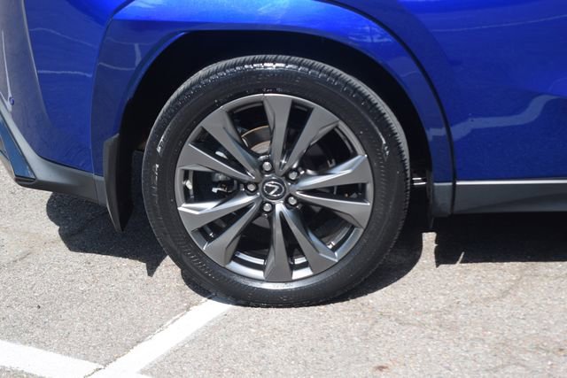 Used 2023 Lexus UX 250h F Sport AWD/4WD image 30