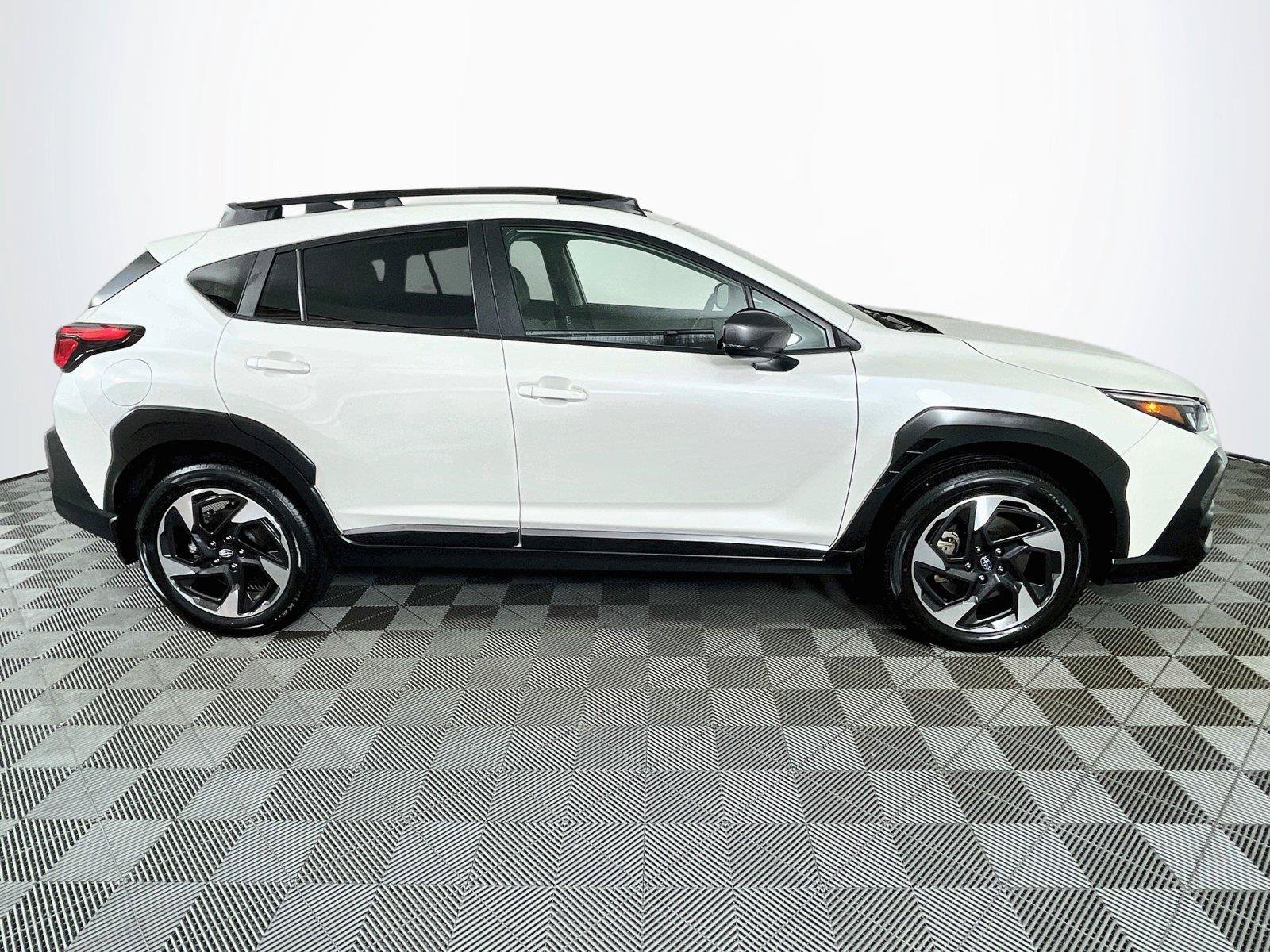 Certified 2025 Subaru Crosstrek 2.5i Limited w/ Popular Package #4A AWD/4WD image 11