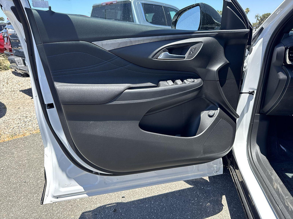 New 2026 Buick Envista Sport Touring w/ Convenience II Package FWD image 18