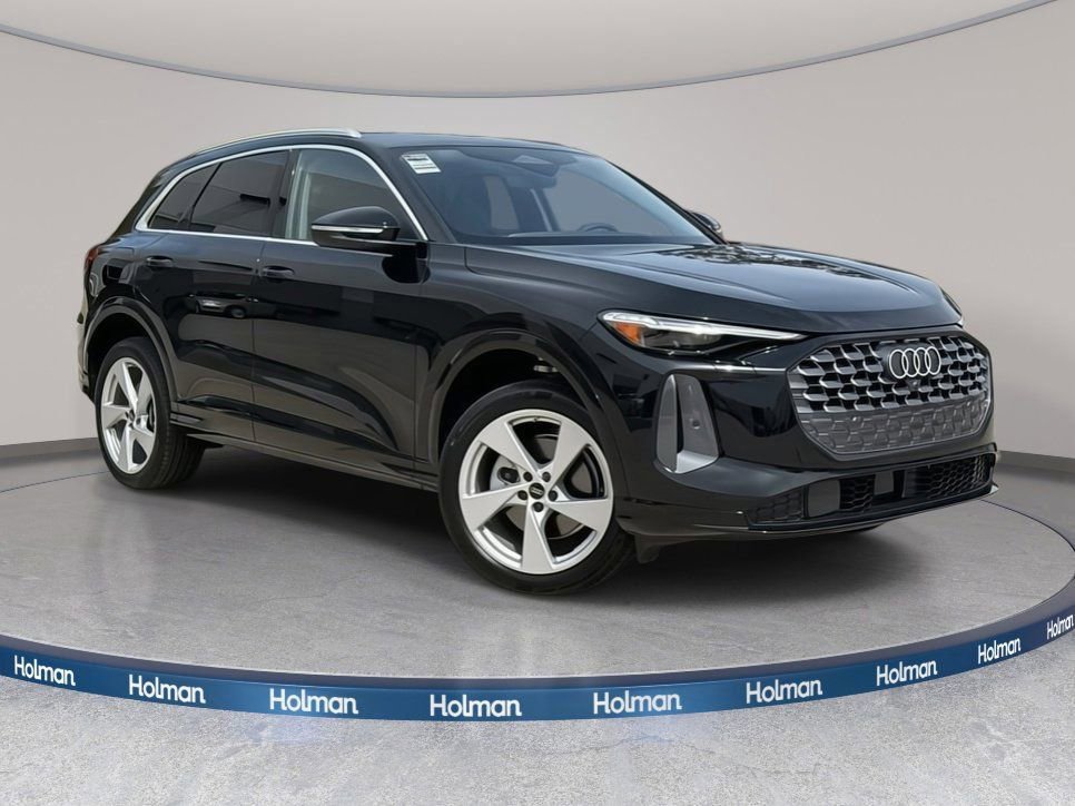 Certified 2025 Audi Q5 Premium w/ Premium Plus