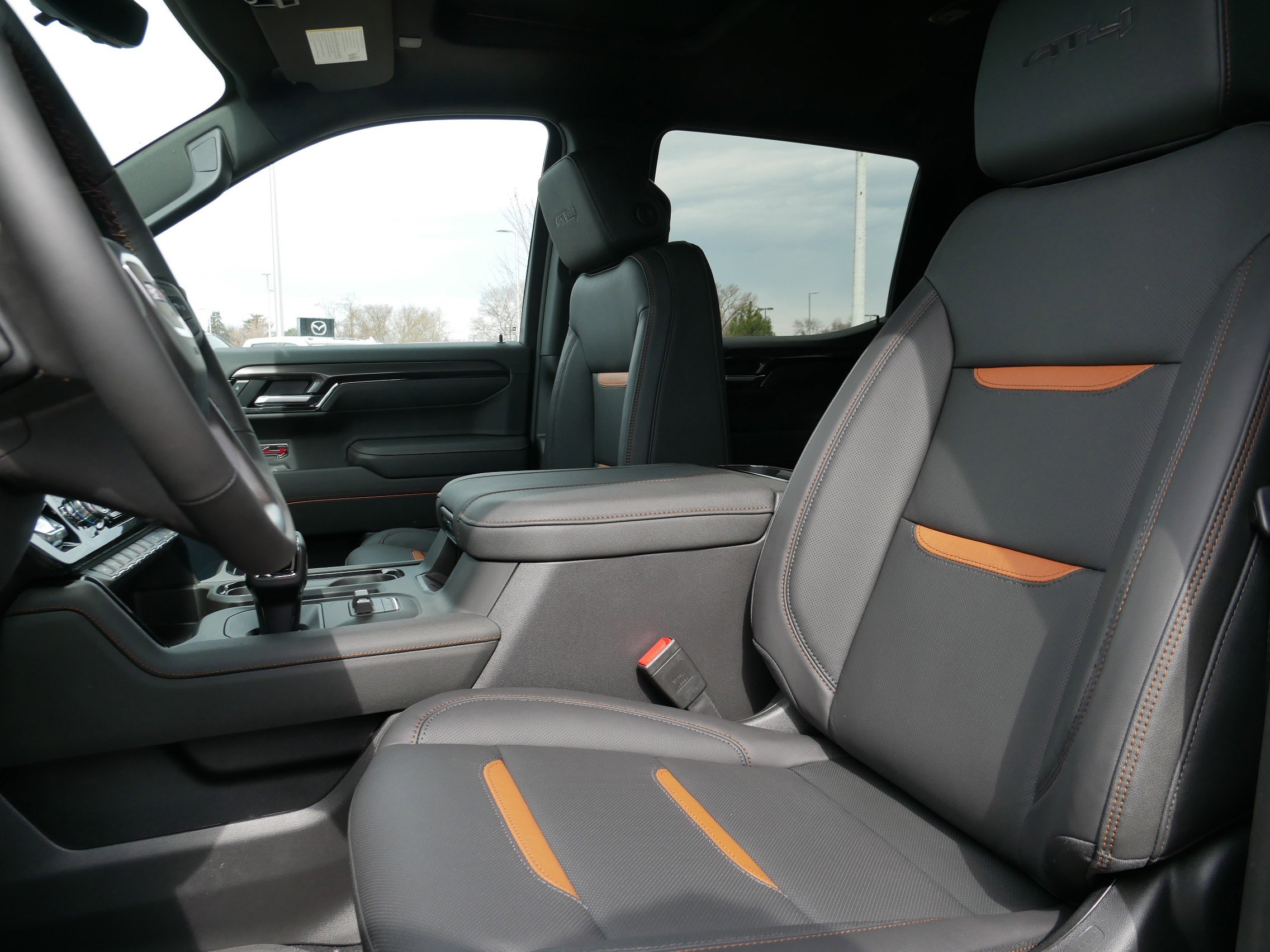 New 2026 GMC Sierra 1500 AT4 w/ Technology Package AWD/4WD image 4