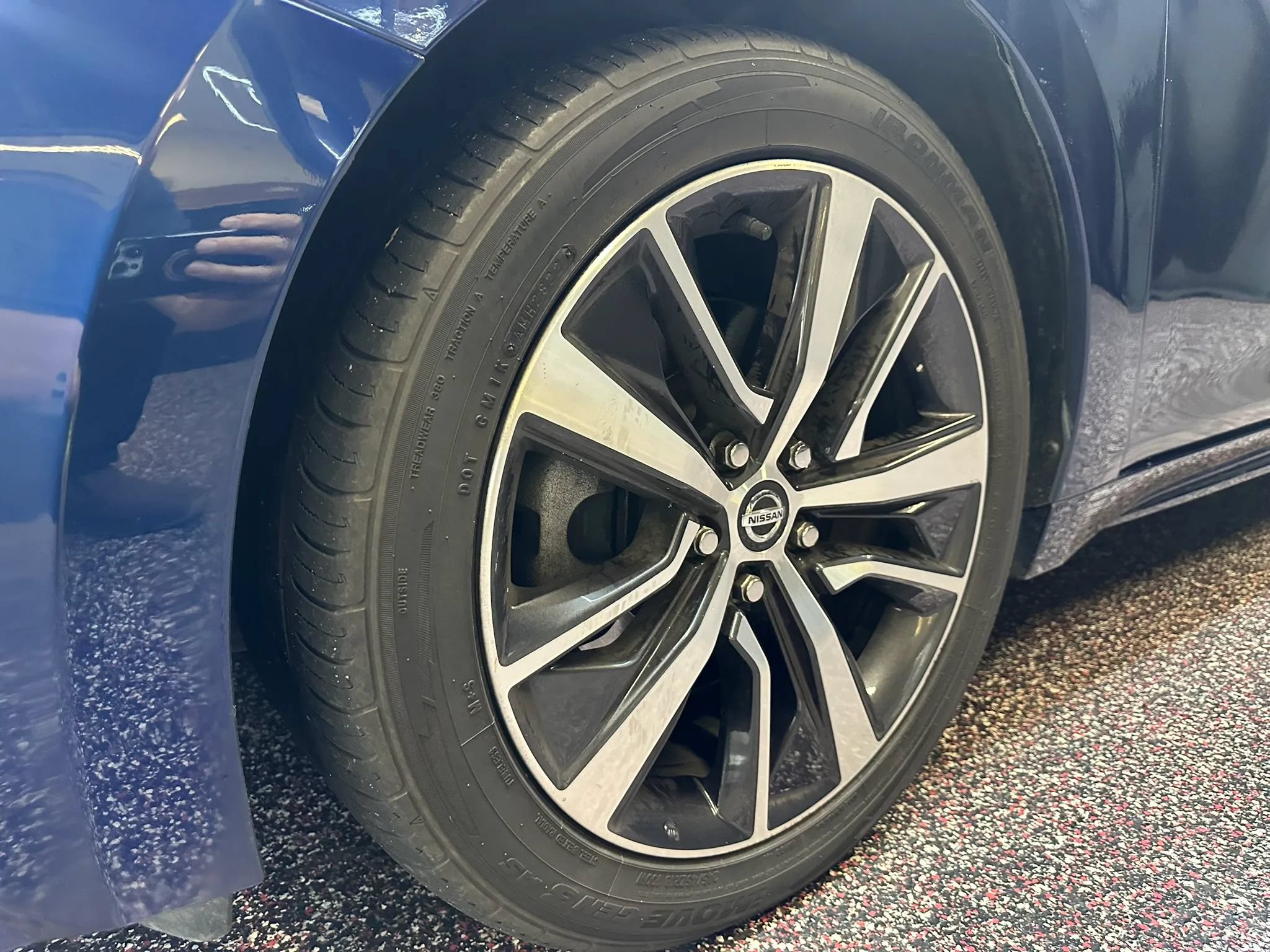 Used 2020 Nissan Maxima 3.5 SL w/ Floor Mat Group FWD image 24