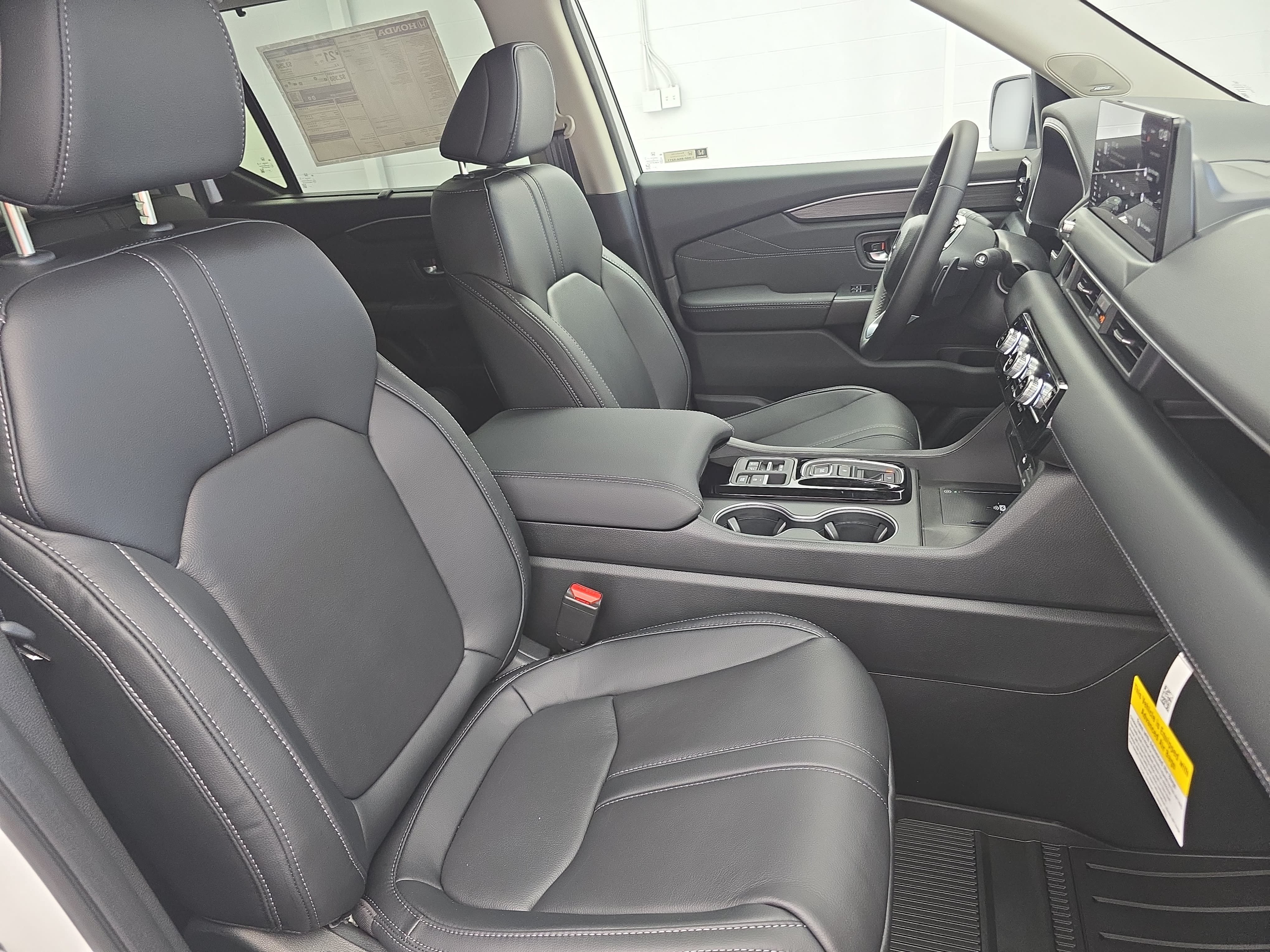 New 2026 Honda Pilot Touring image 10