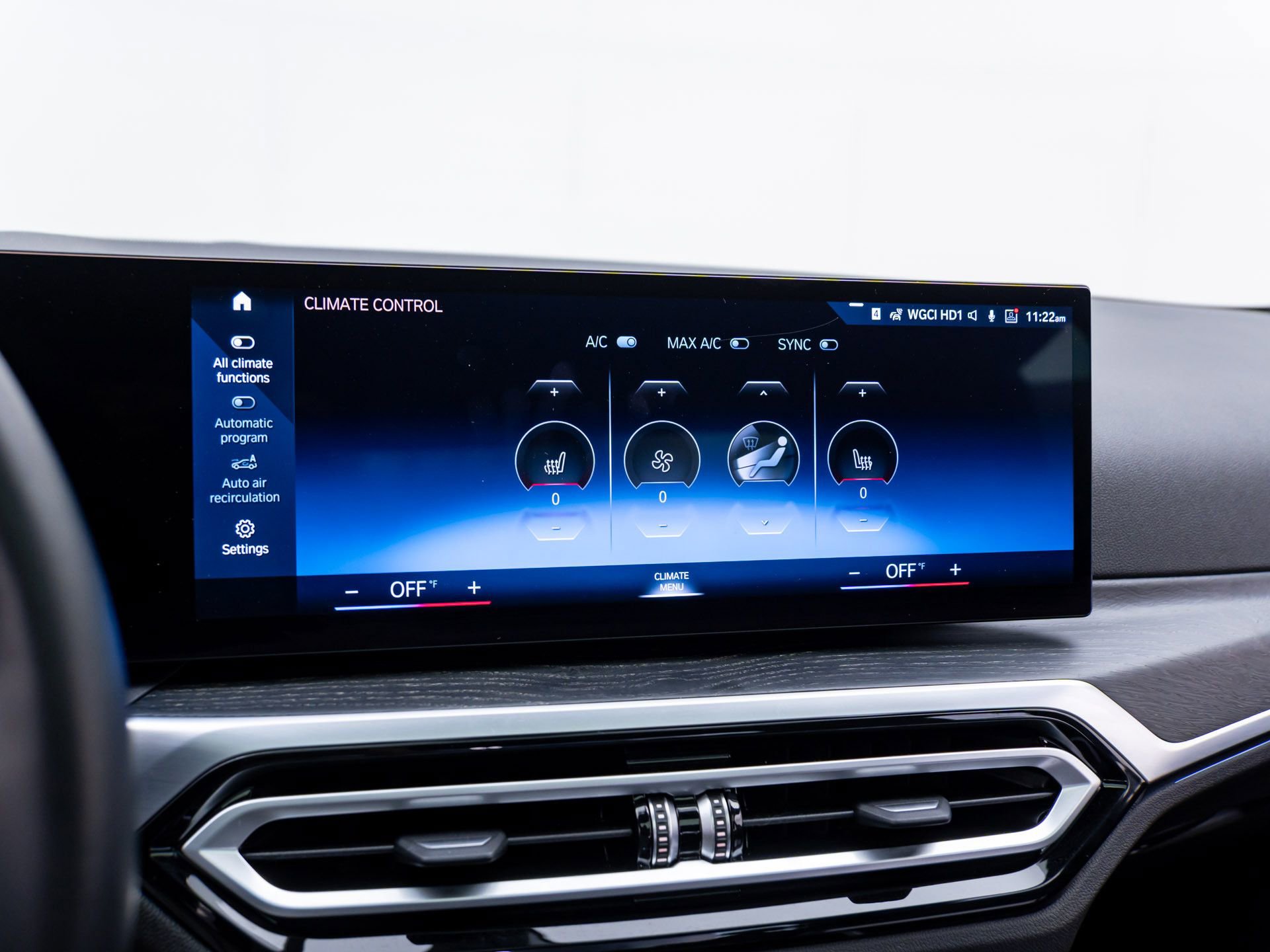 Certified 2023 BMW 330i xDrive Sedan image 25