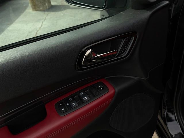 Used 2022 Dodge Durango R/T w/ Blacktop Package AWD/4WD image 12