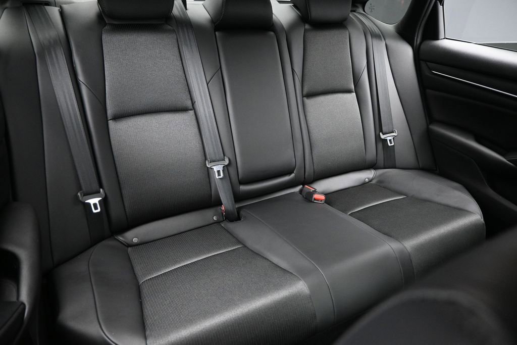 Used 2020 Honda Accord Sport image 28