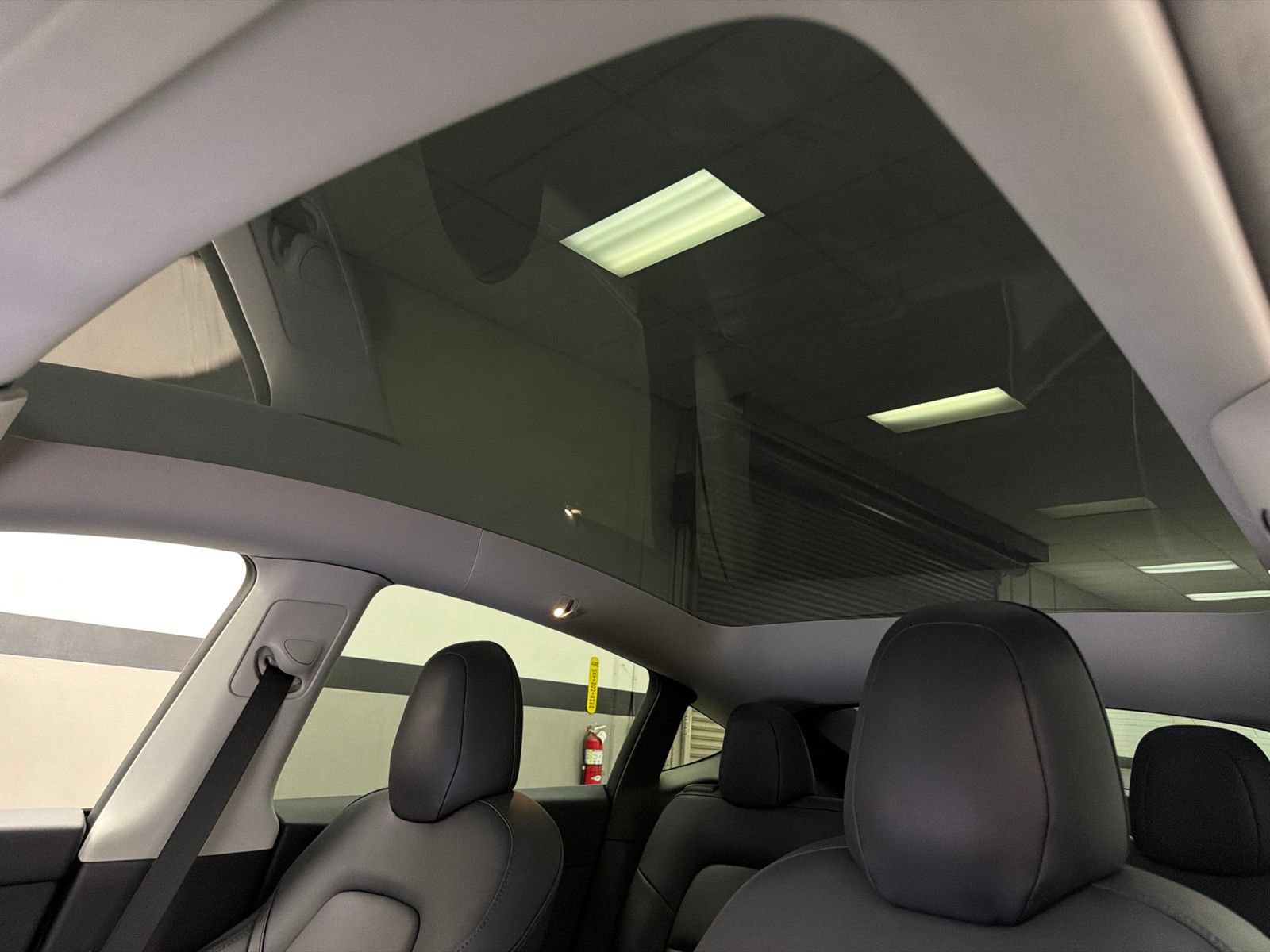 Used 2020 Tesla Model Y Long Range AWD/4WD image 25