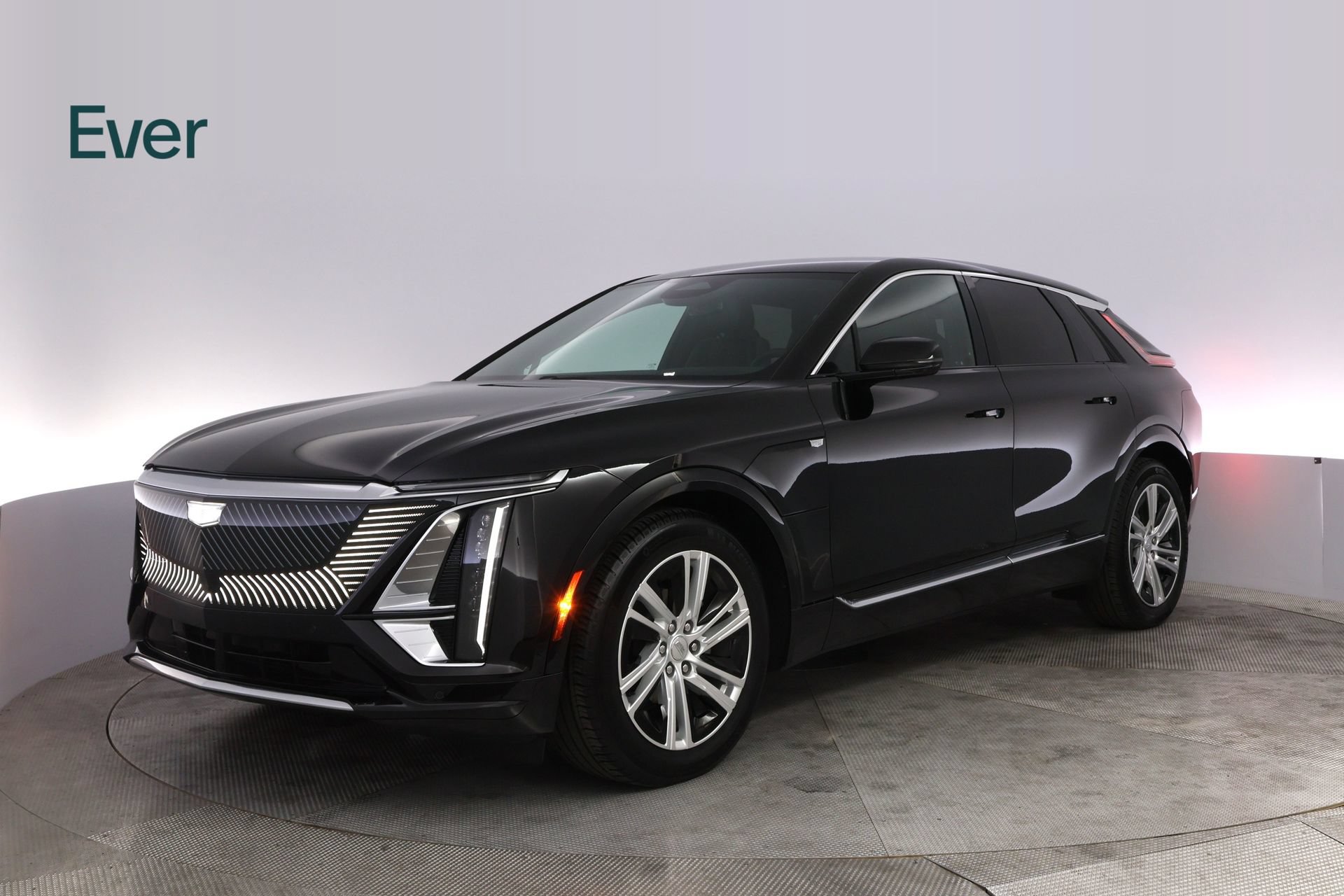 Used 2024 Cadillac Lyriq Tech RWD image 2