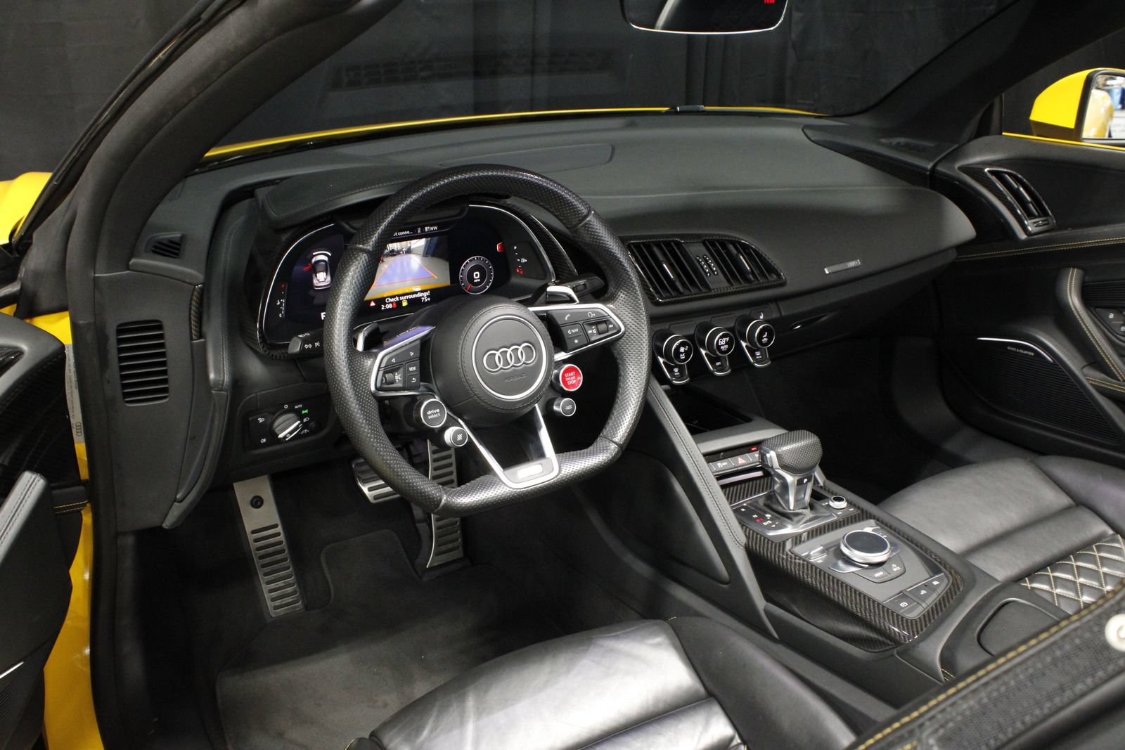 Used 2022 Audi R8 V10 RWD image 10