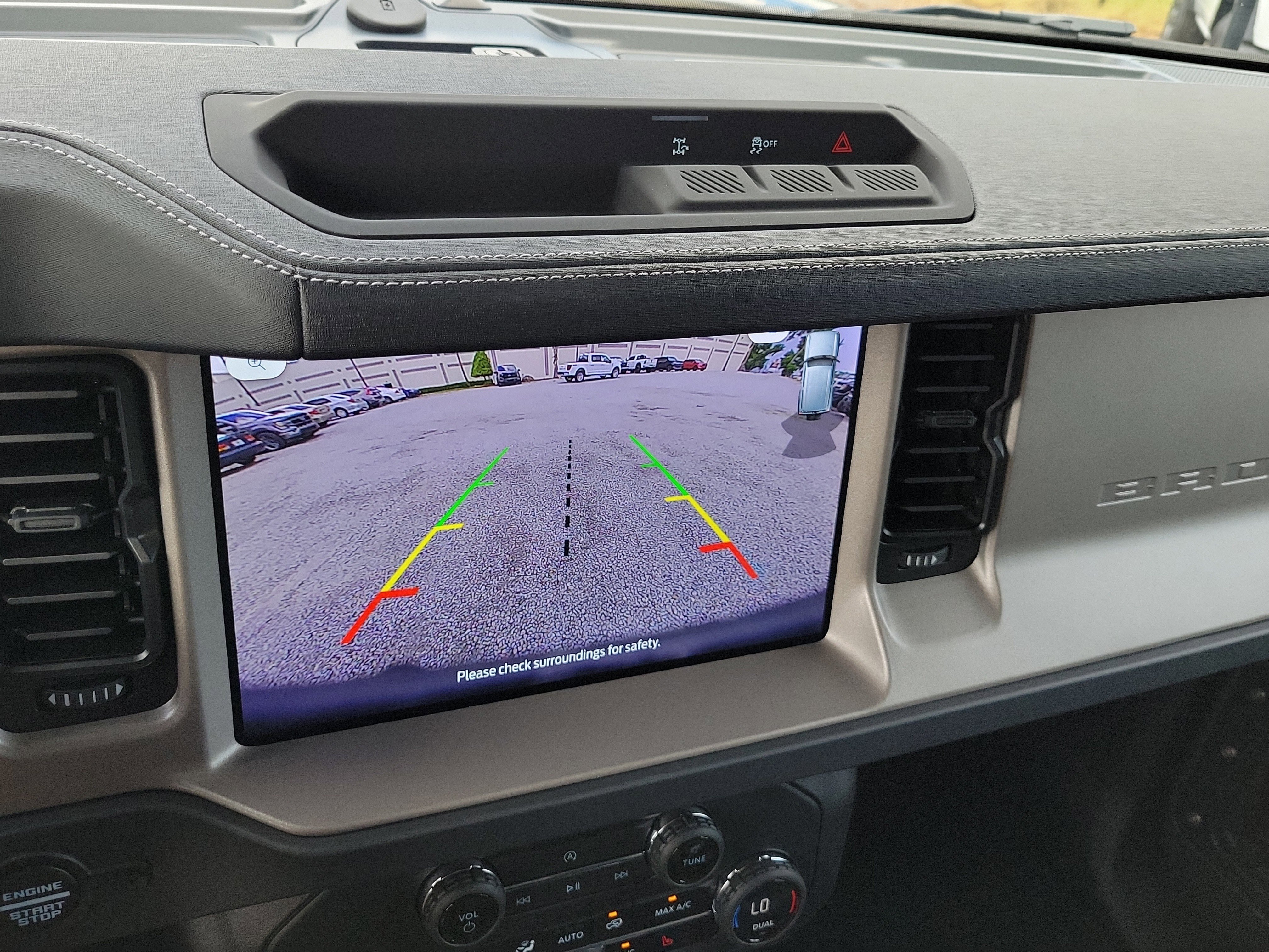 New 2026 Ford Bronco Outer Banks AWD/4WD image 19