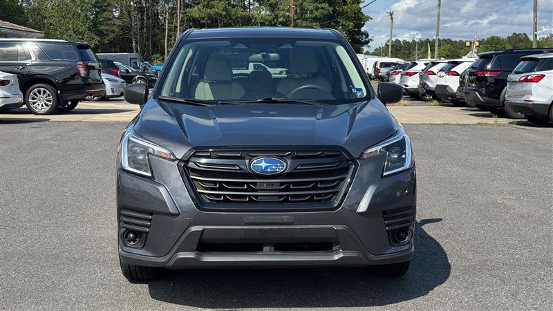 Used 2023 Subaru Forester AWD/4WD image 3