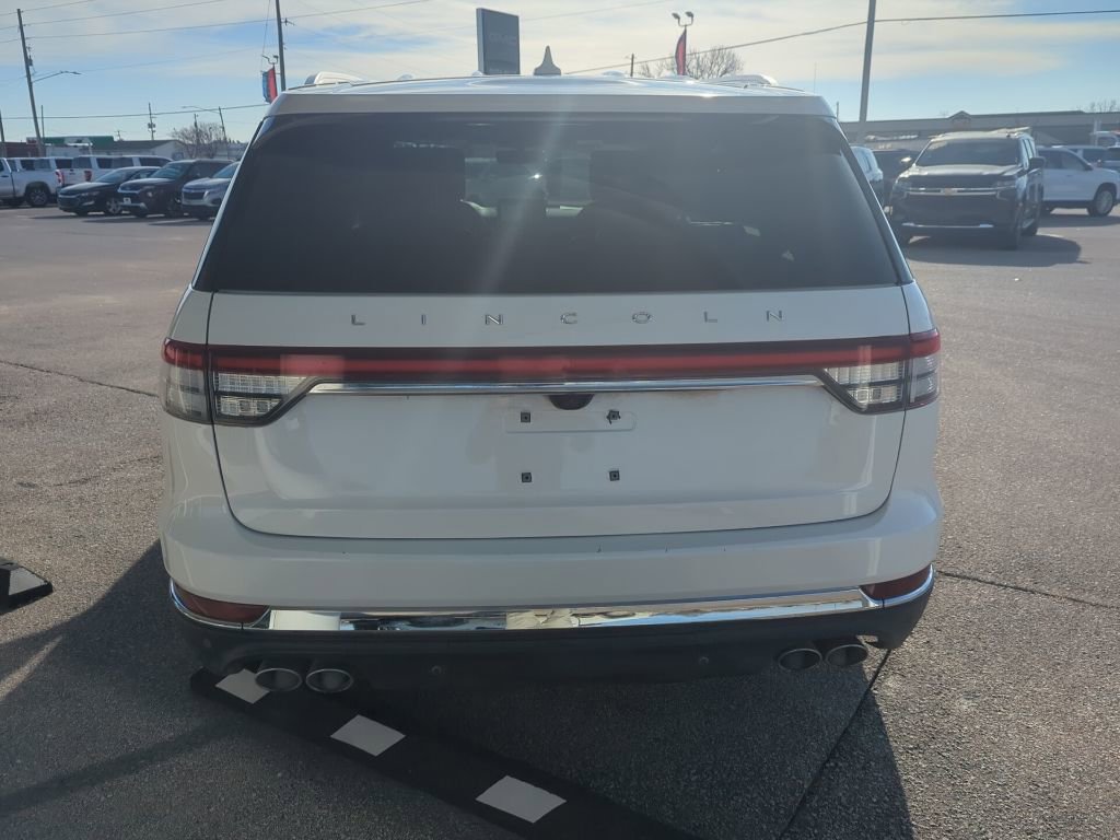Used 2020 Lincoln Aviator Reserve w/ Equipment Group 201A image 5